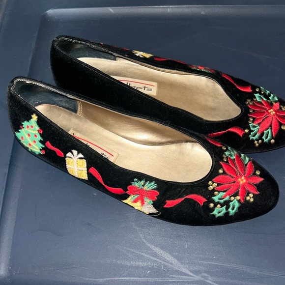 Talbots Christmas Shoes - Picture 1 of 4